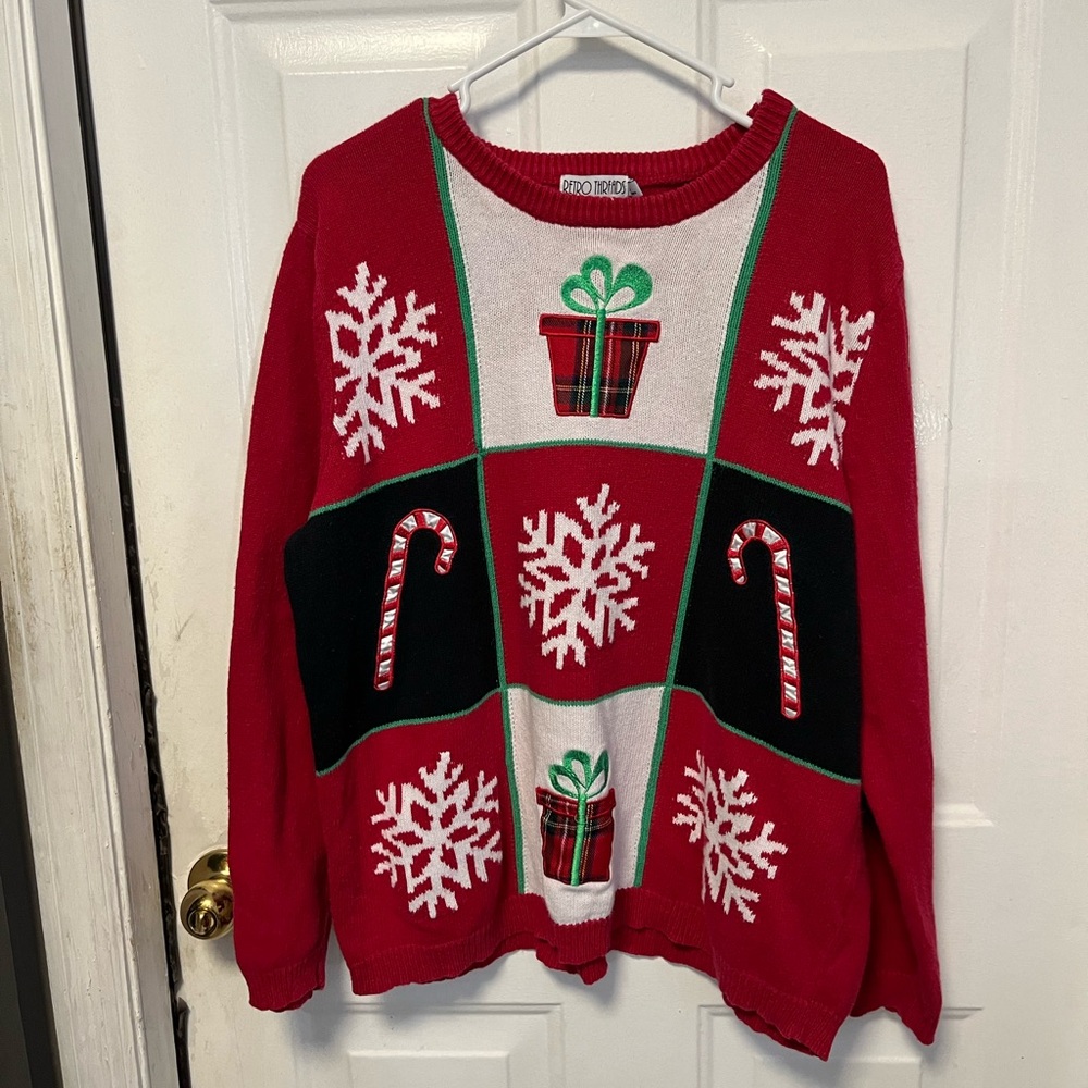Vintage Retro Threads xxl Festive Red Snowflake Sweater